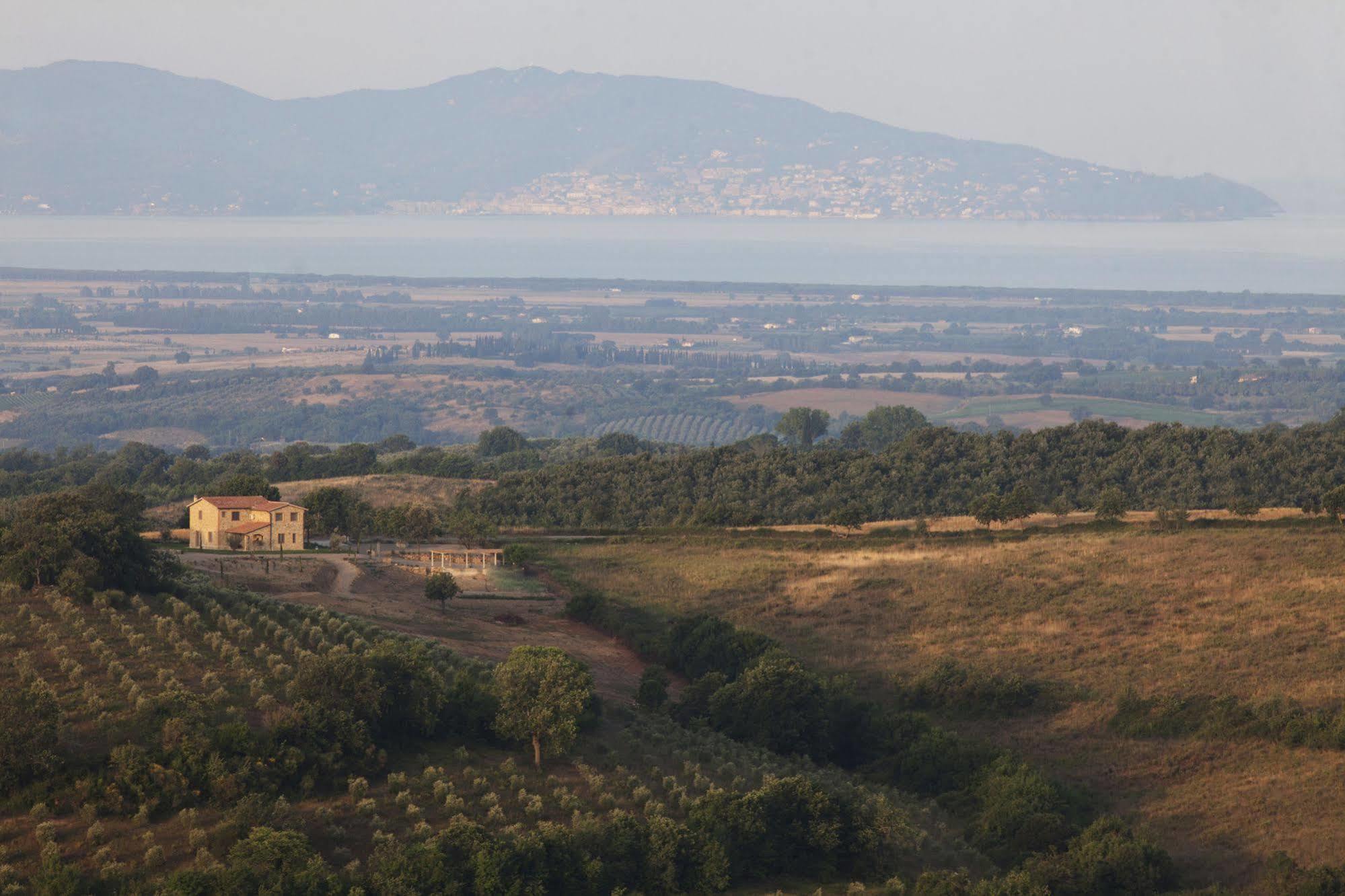 Bed and Breakfast Casale Sterpeti Magliano in Toscana Exterior foto