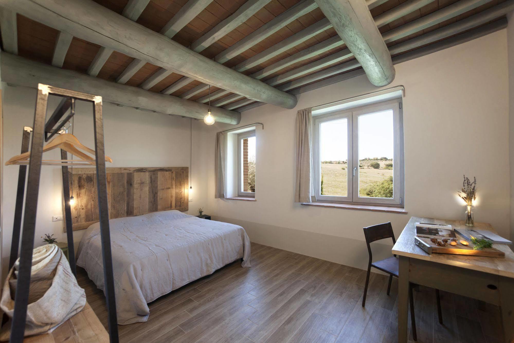 Bed and Breakfast Casale Sterpeti Magliano in Toscana Exterior foto